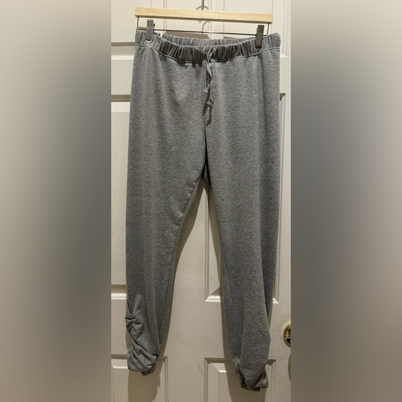 Splendid heavenly PJ pants size medium - Picture 1 of 4